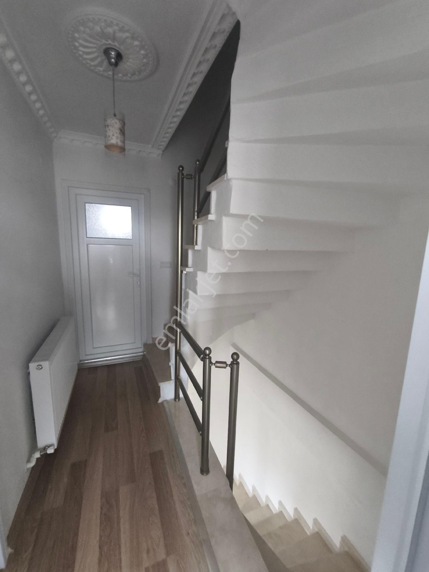 Kiralık Merkezi Yerde Villa - Görsel 23