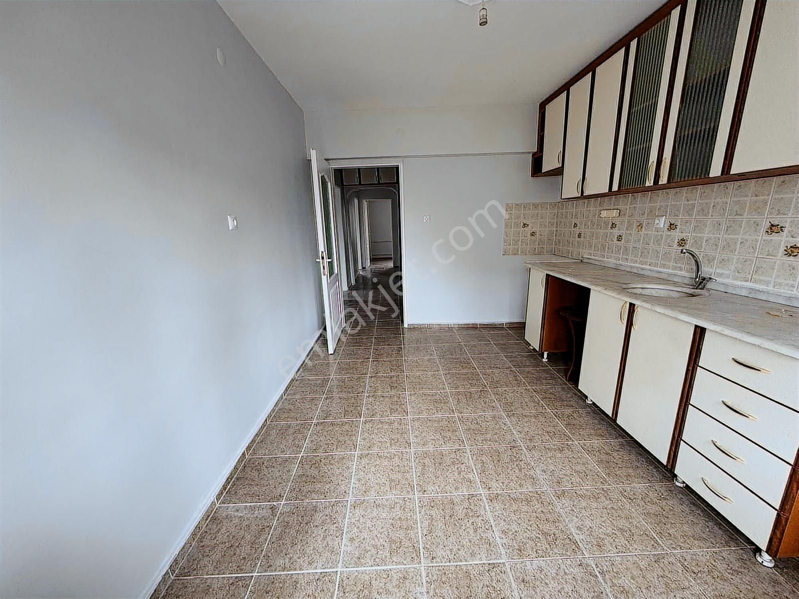 Yenikent Mahallesinde Arakat Konumda, Önü Açık Kiralık 3+1 Daire - Görsel 30