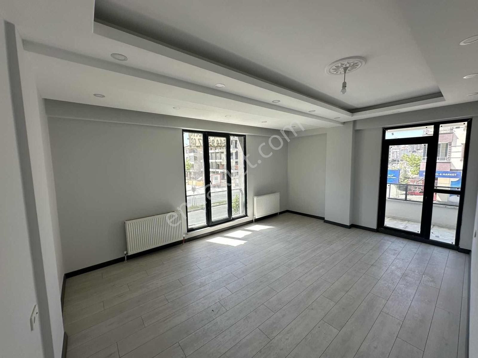 Cemal Gürsel Bulvarı Üzerinde Geniş Ara Kat 3+1 Daire - Görsel 5