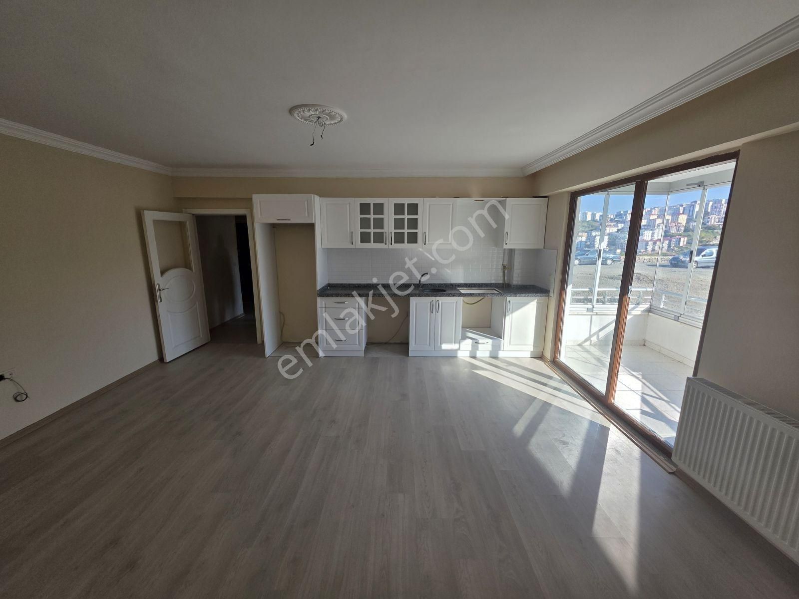 Trabzon Gonca Sitesinde Doğa Manzaralı İçi Sıfır Daire