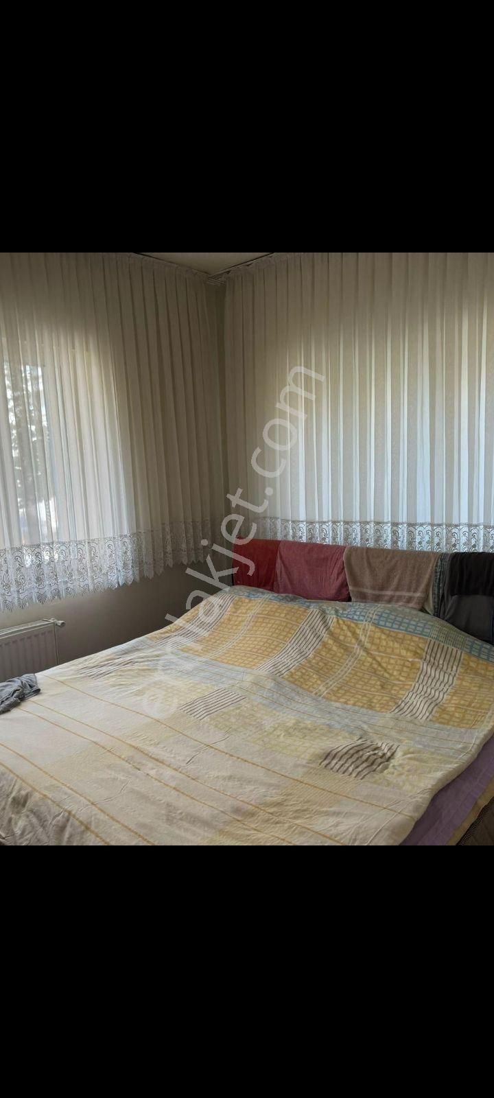 Ertuğrulgazi Mah.acil Kiracılı Satılık 110 M2 3+1 - Görsel 11