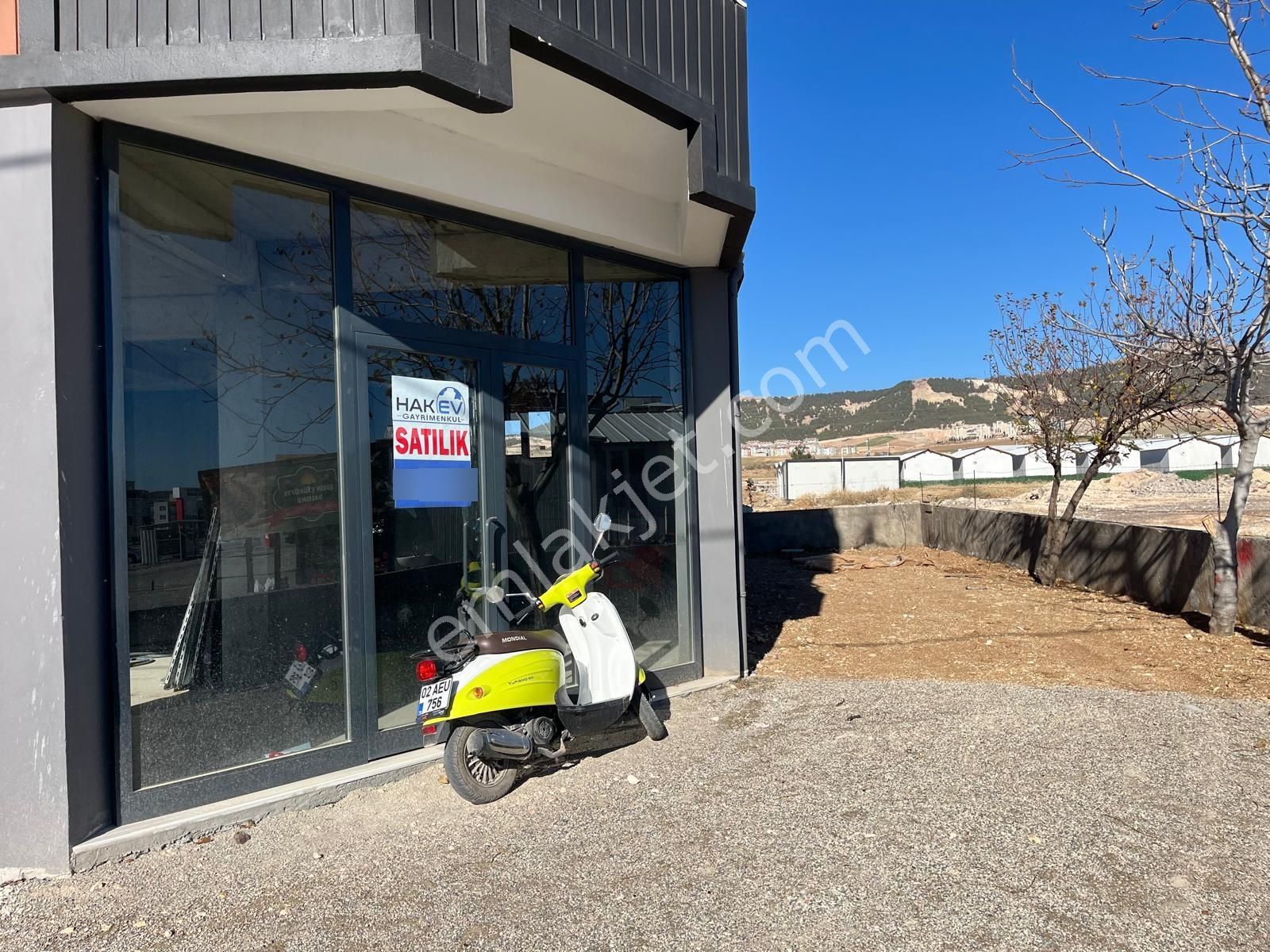 Hakev'den Adıyaman Yeni Mahallede Satılık 127 M2 Dükkan - Görsel 2