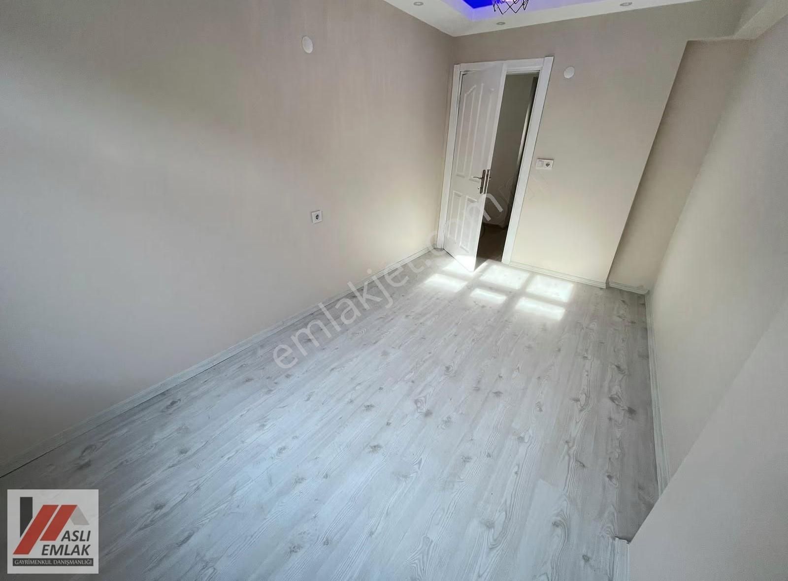 Aslı Emlak'tan Gazi Mah 4+2 Dubleks - Görsel 21
