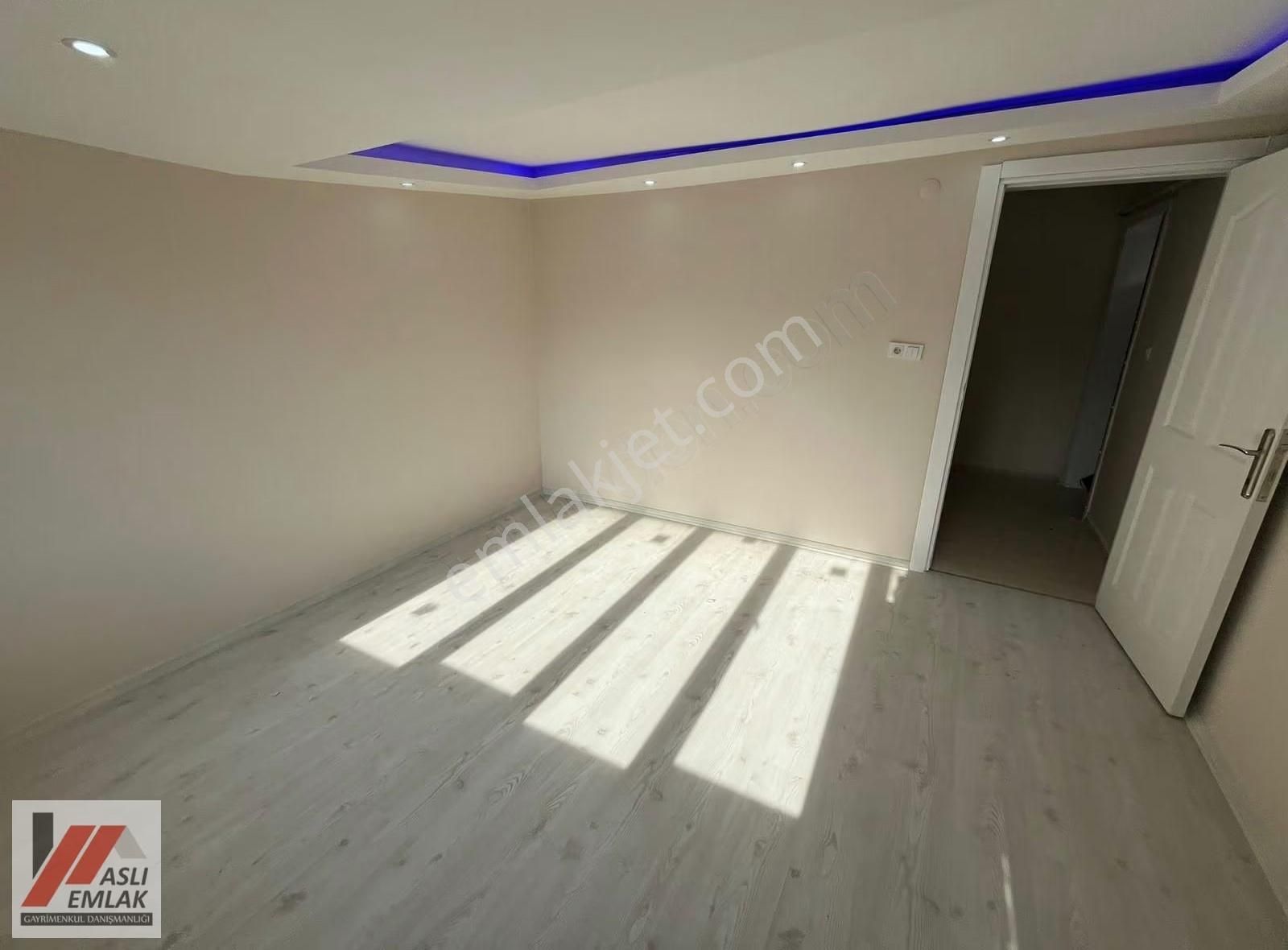 Aslı Emlak'tan Gazi Mah 4+2 Dubleks - Görsel 8