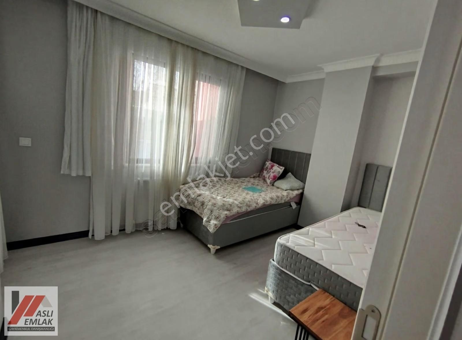 Aslı Emlak'tan Yunus Emre Mah Asansörlü 2+1 Kat 3 Bina Yaşı 1 - Görsel 24