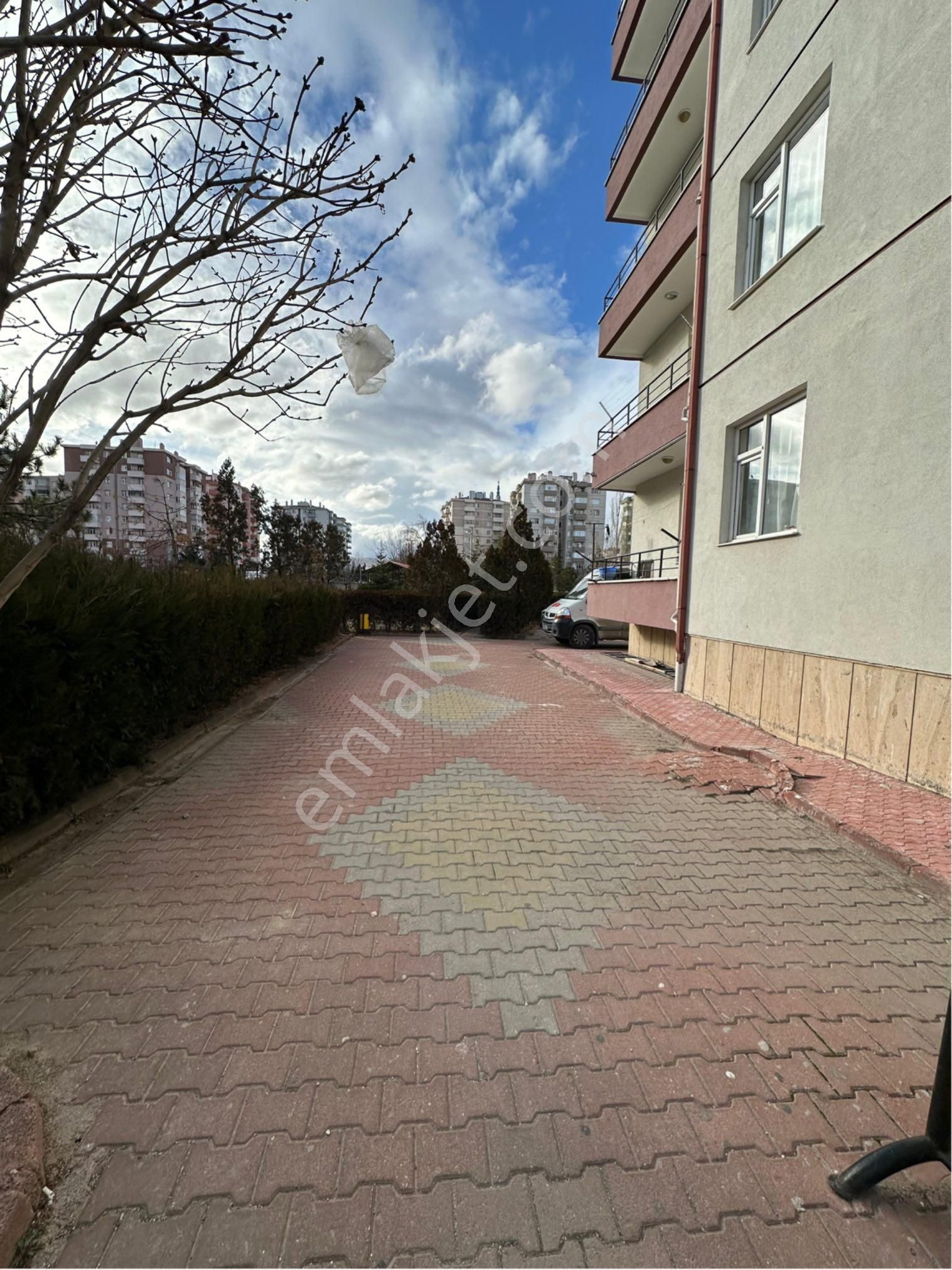 Bosna'da Kiralık 3+1 Daire - Görsel 3