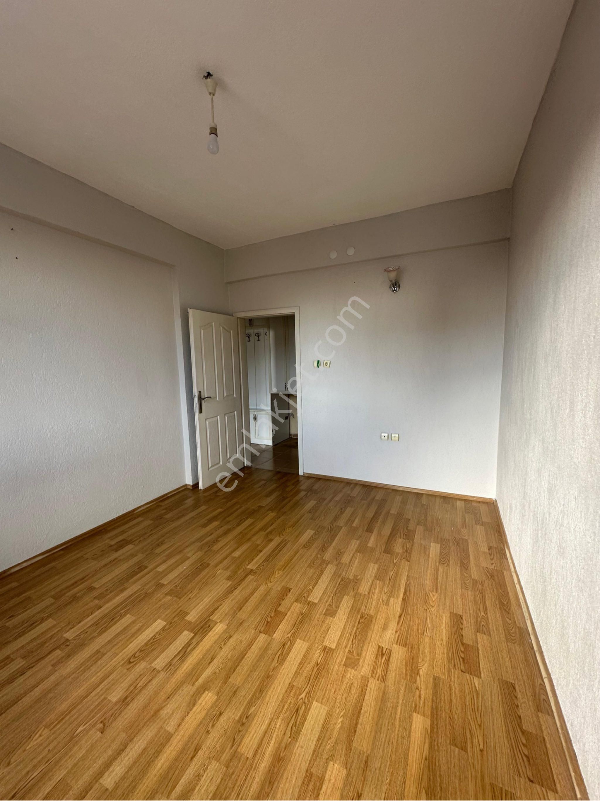 Bosna'da Kiralık 3+1 Daire - Görsel 21