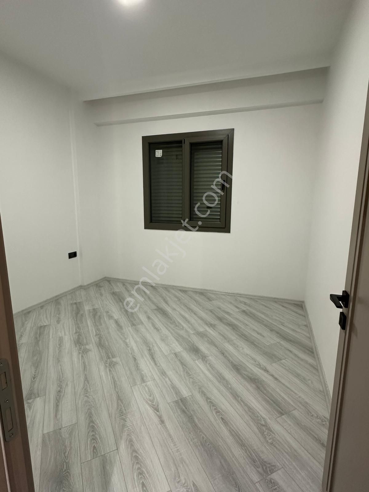 Karahasanlı Mevkiinde Asansörlü Yerden Isıtmalı Kat Ve Cephe Seçenekli 2+1 Daire D92 - Görsel 3