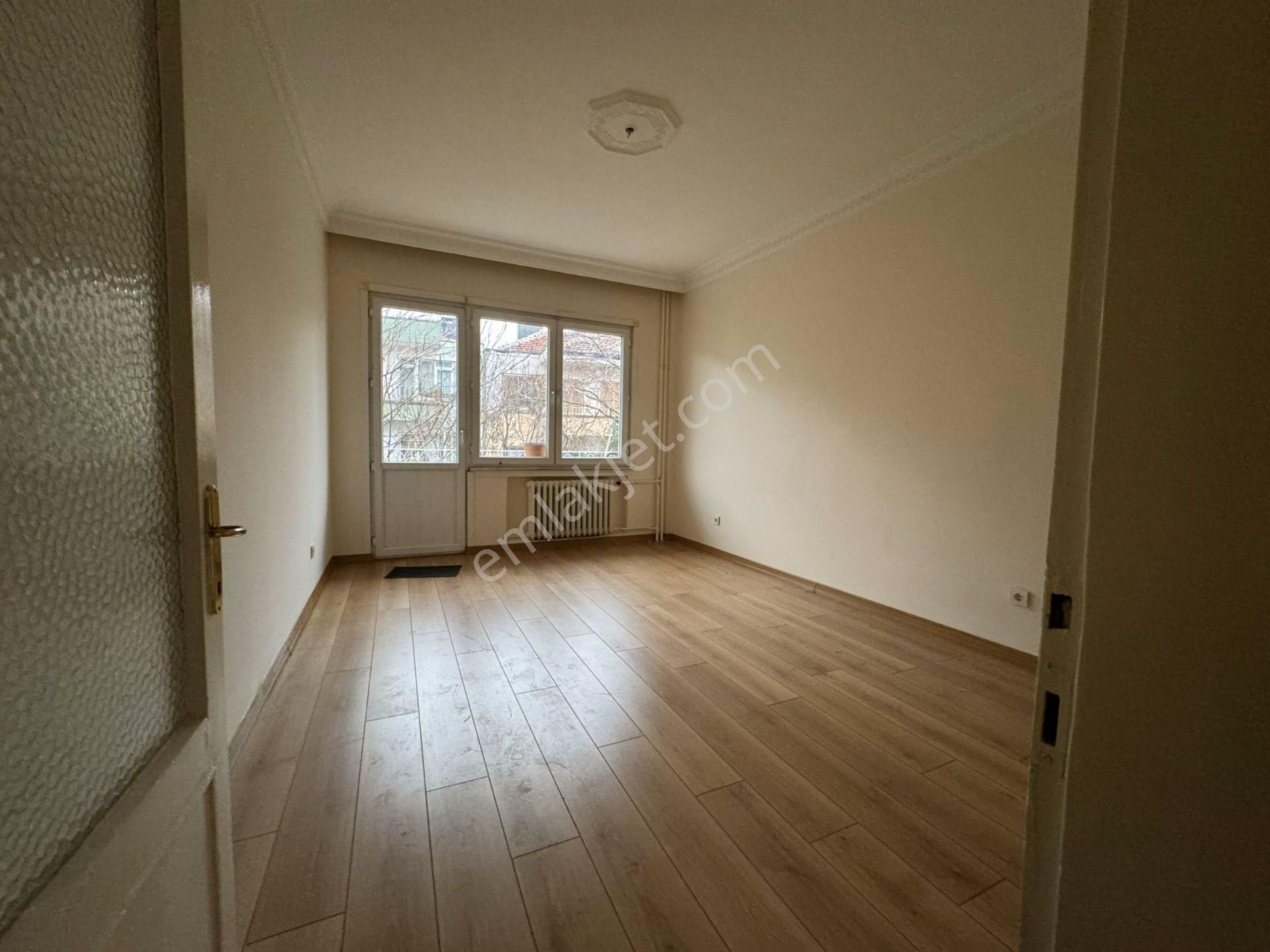 Sahibinden Şişli Bomonti Balkonlu Yenilenmiş Kiralık Daire - Görsel 16