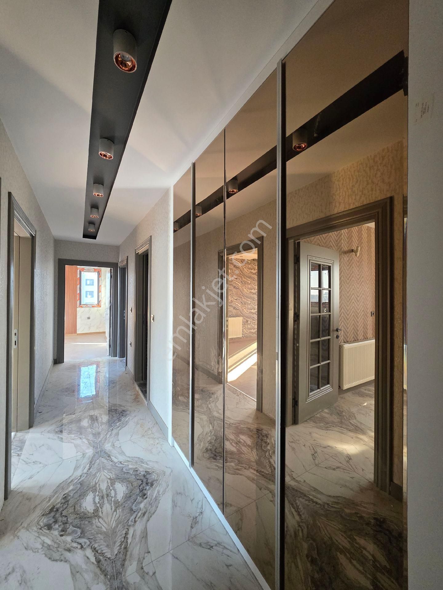 İncirlikte Kiralık 2+1 Geniş Oturumlu Güvenlikli Site İçerisinde - Görsel 19