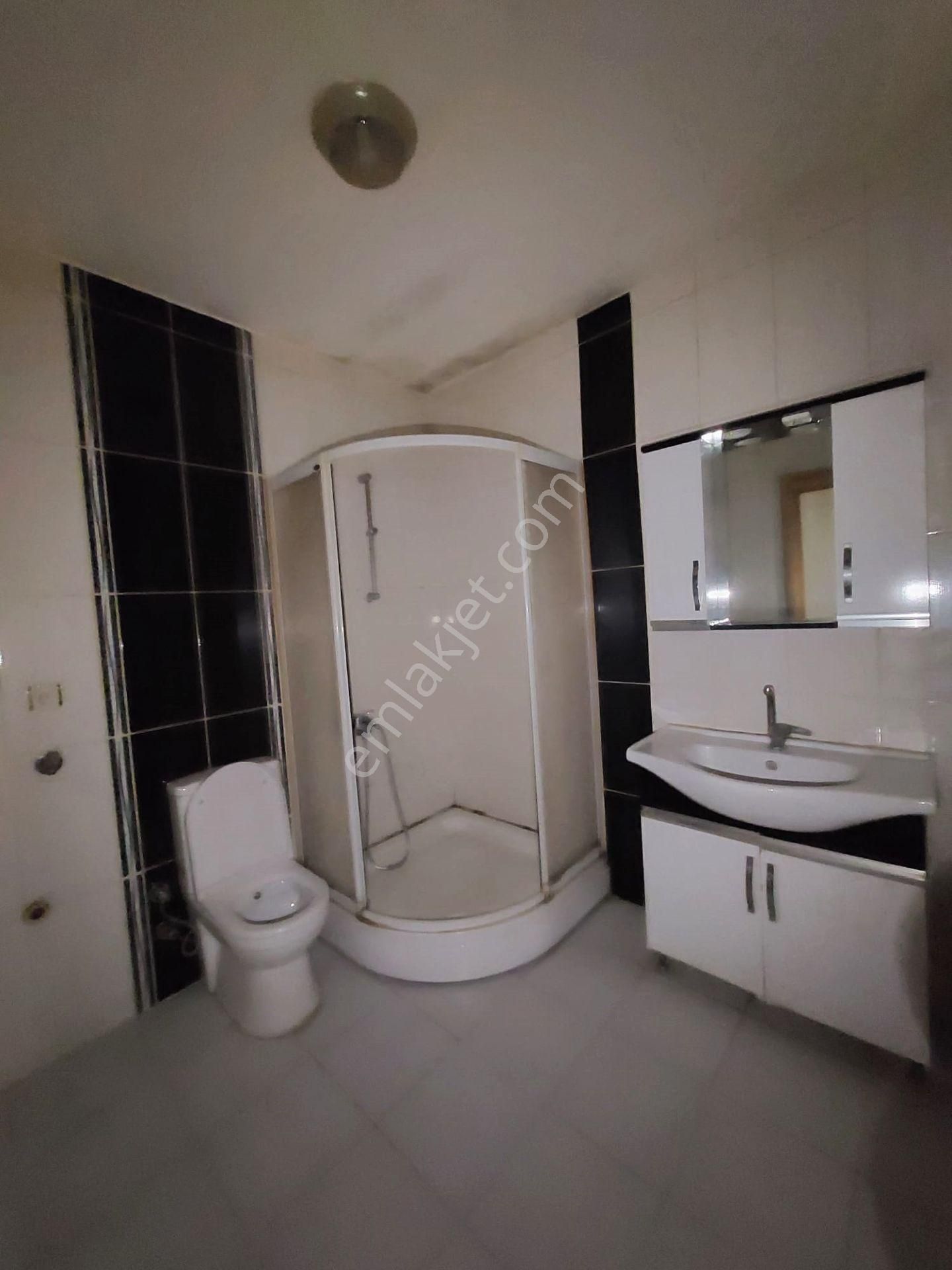 Güven Emlak Tan Namık Kemal De Balkonlu 2+1 Yüksek Giriş Daire - Görsel 7