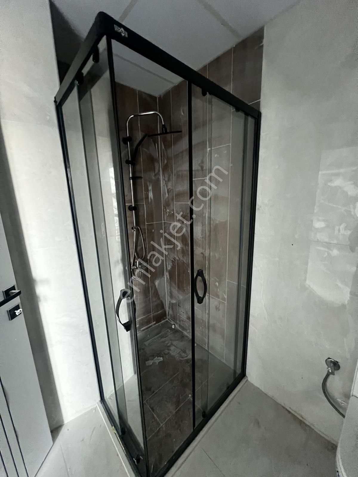 Korkmaz Gayrimenkulden Kaçırılmayacak Fırsat 1+1 Daire - Görsel 10