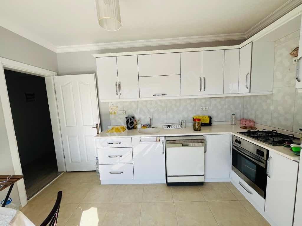 Akbükte Emsalsiz 2+1 Ayrı Mutfak Geniş Daire - Görsel 20