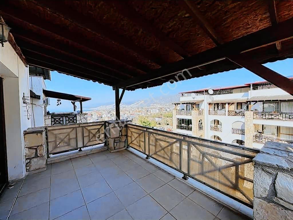 Akbükte Emsalsiz 2+1 Ayrı Mutfak Geniş Daire - Görsel 17