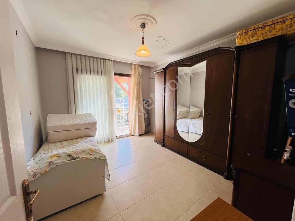 Akbükte Emsalsiz 2+1 Ayrı Mutfak Geniş Daire - Görsel 12