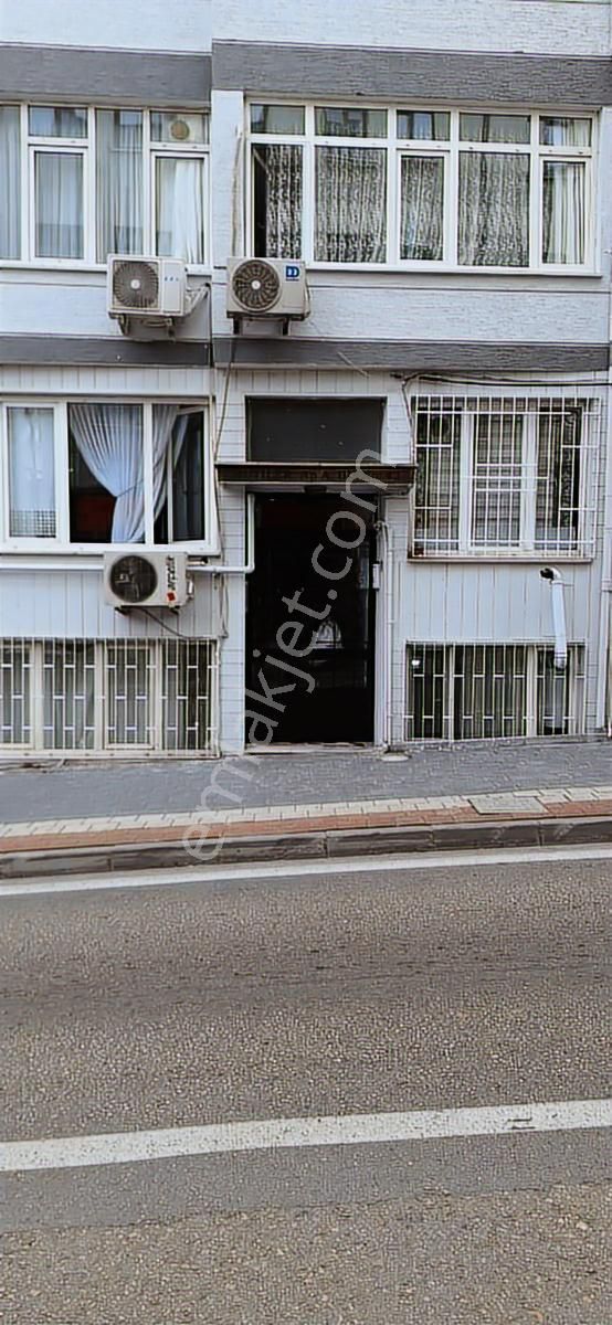 Cemal Emlak Bursa Yıldırım Namazgah Meydan Teraslı Bakımlı Manza - Görsel 8