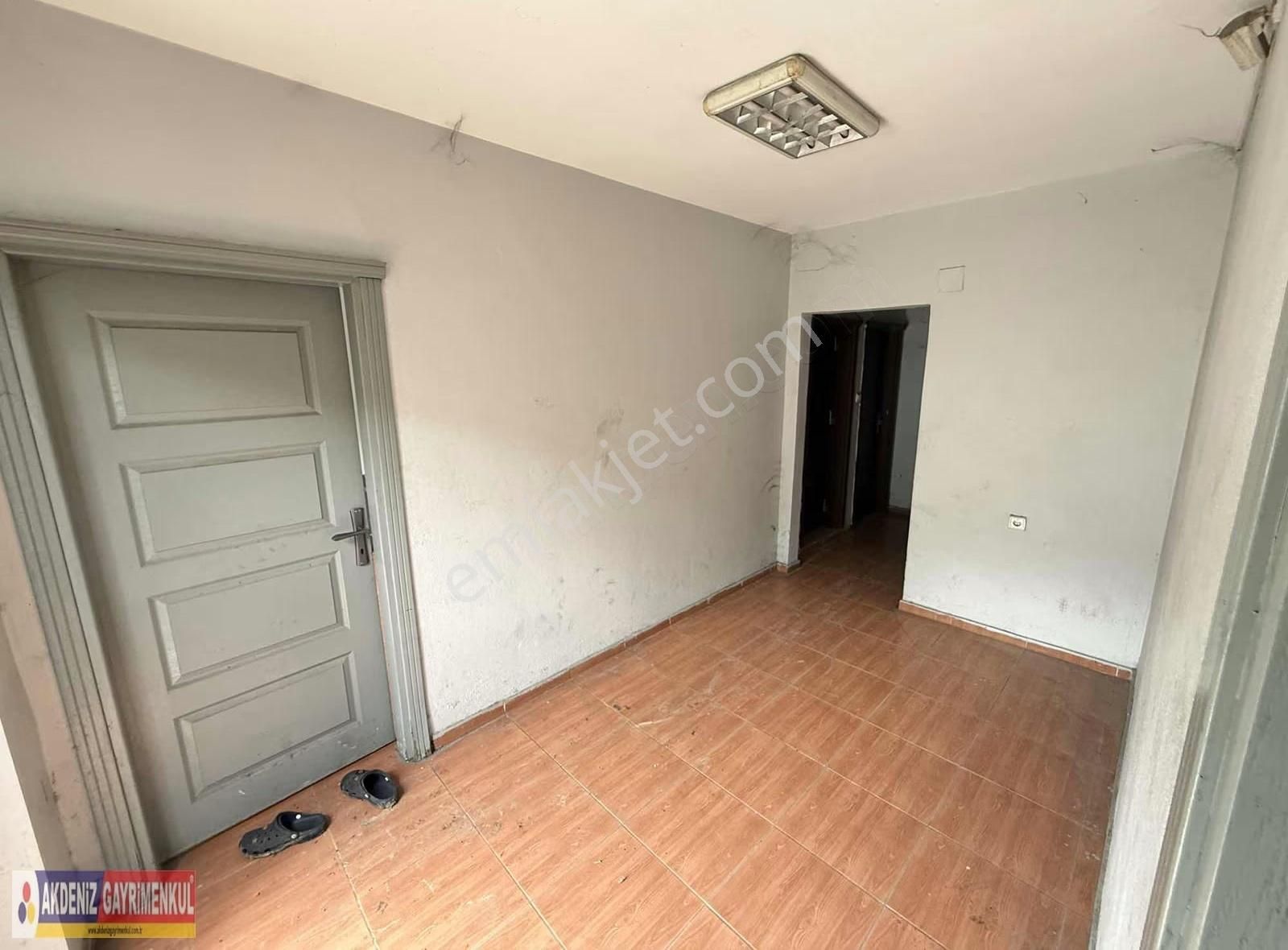 Site İçersinde Kiralık Depo Fabrika 1000 M2 Yüksek Tavanlı - Görsel 7