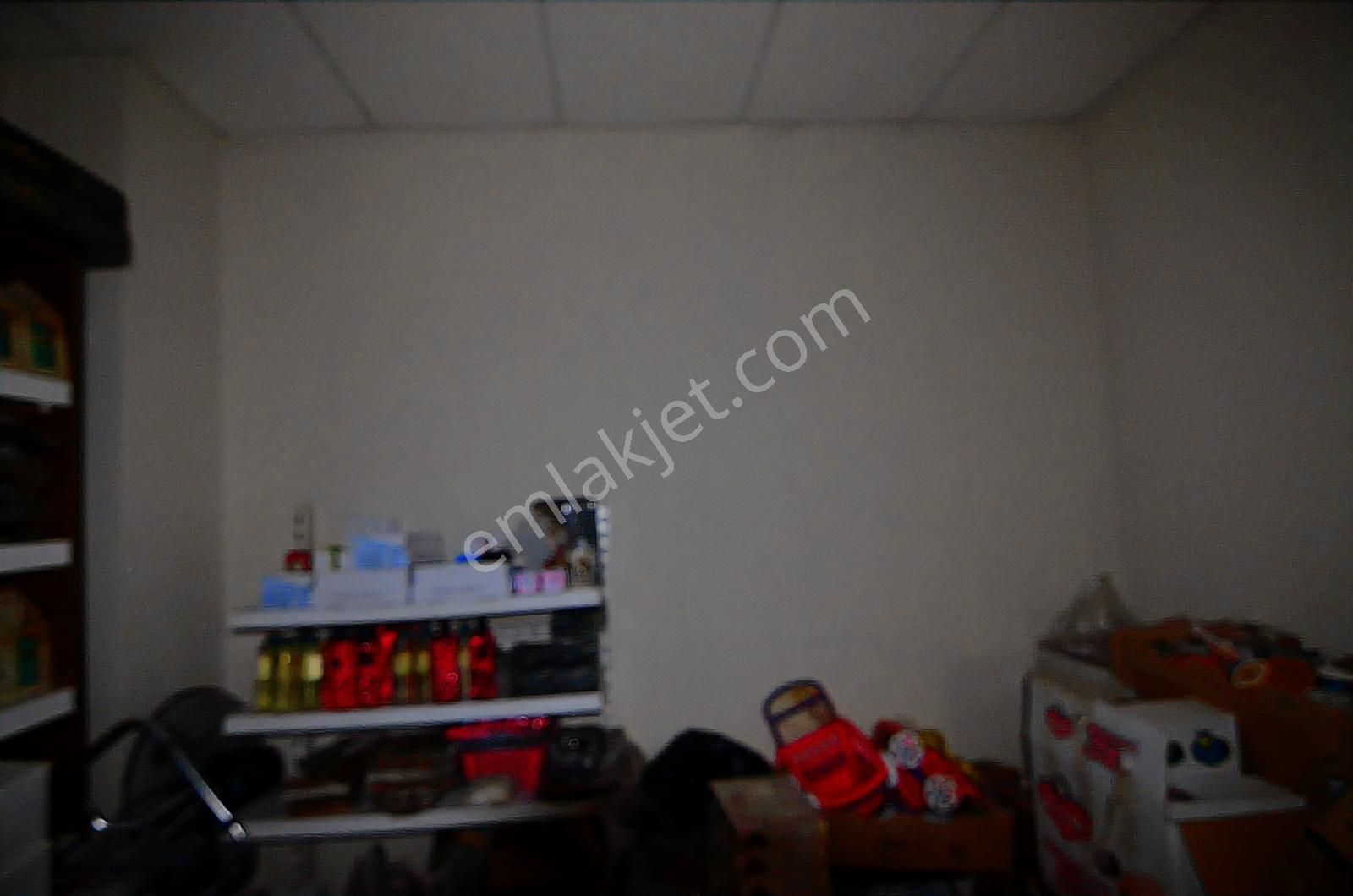 Talha Tozduman'dan Mevlana Karşısı Altın Çarşı'da 15m2 Kiracılı - Görsel 23