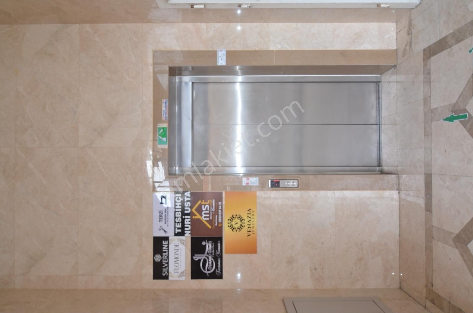 Talha Tozduman'dan Mevlana Karşısı Altın Çarşı'da 15m2 Kiracılı - Görsel 11