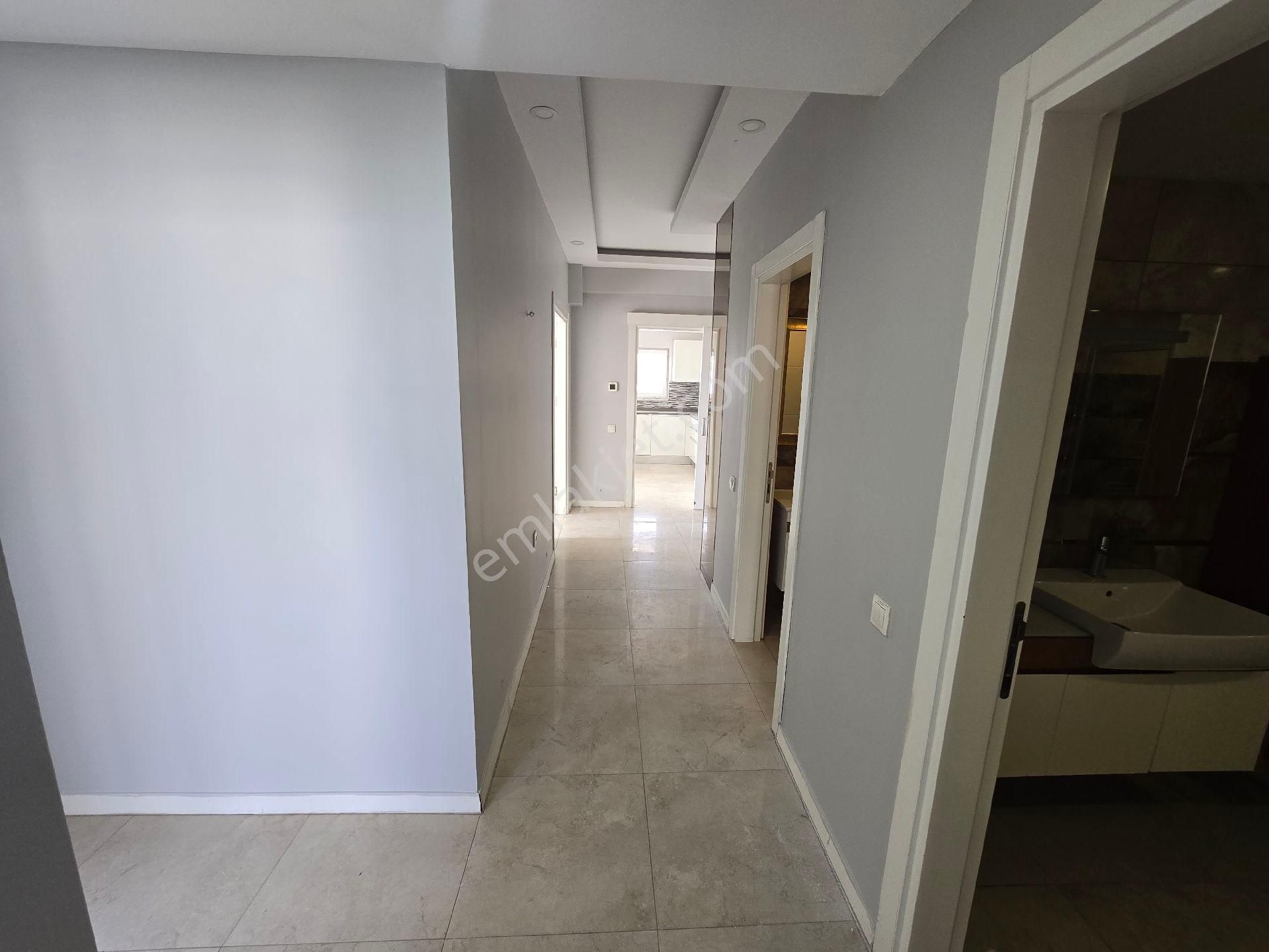 Tema Yeşil Vadi Evlerinde Kapalı Otopark,güvenlikli 4+1 Geniş Kiralık Daire - Görsel 19