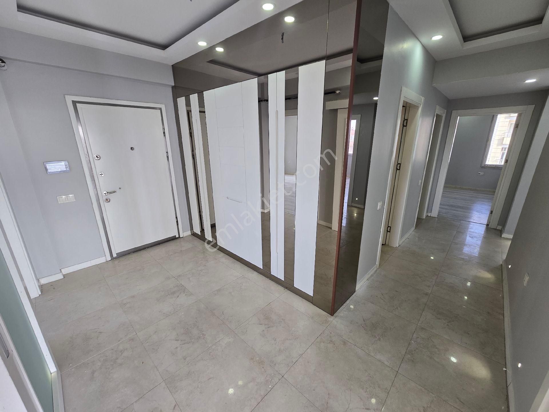 Tema Yeşil Vadi Evlerinde Kapalı Otopark,güvenlikli 4+1 Geniş Kiralık Daire - Görsel 18