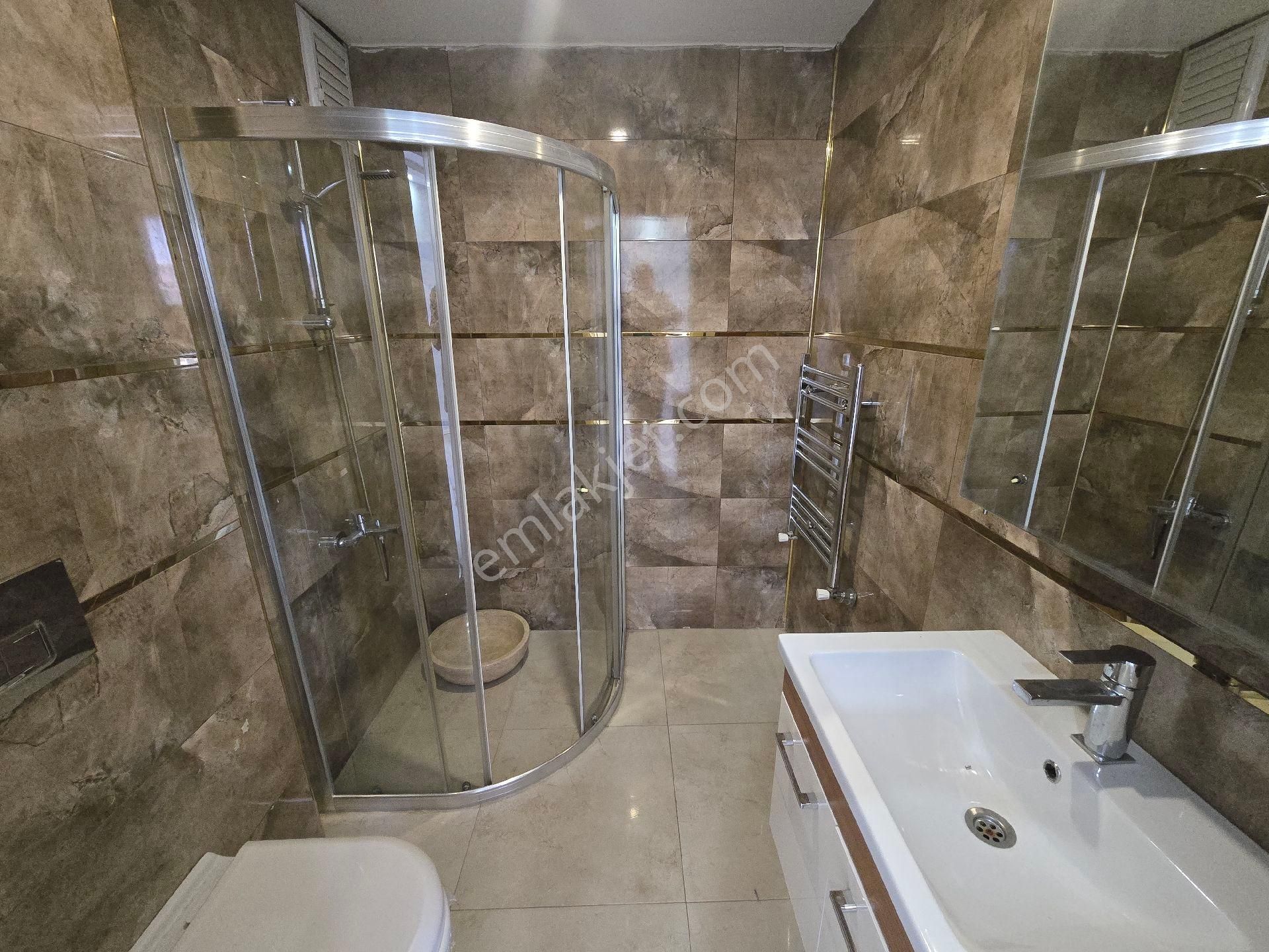 Tema Yeşil Vadi Evlerinde Kapalı Otopark,güvenlikli 4+1 Geniş Kiralık Daire - Görsel 22