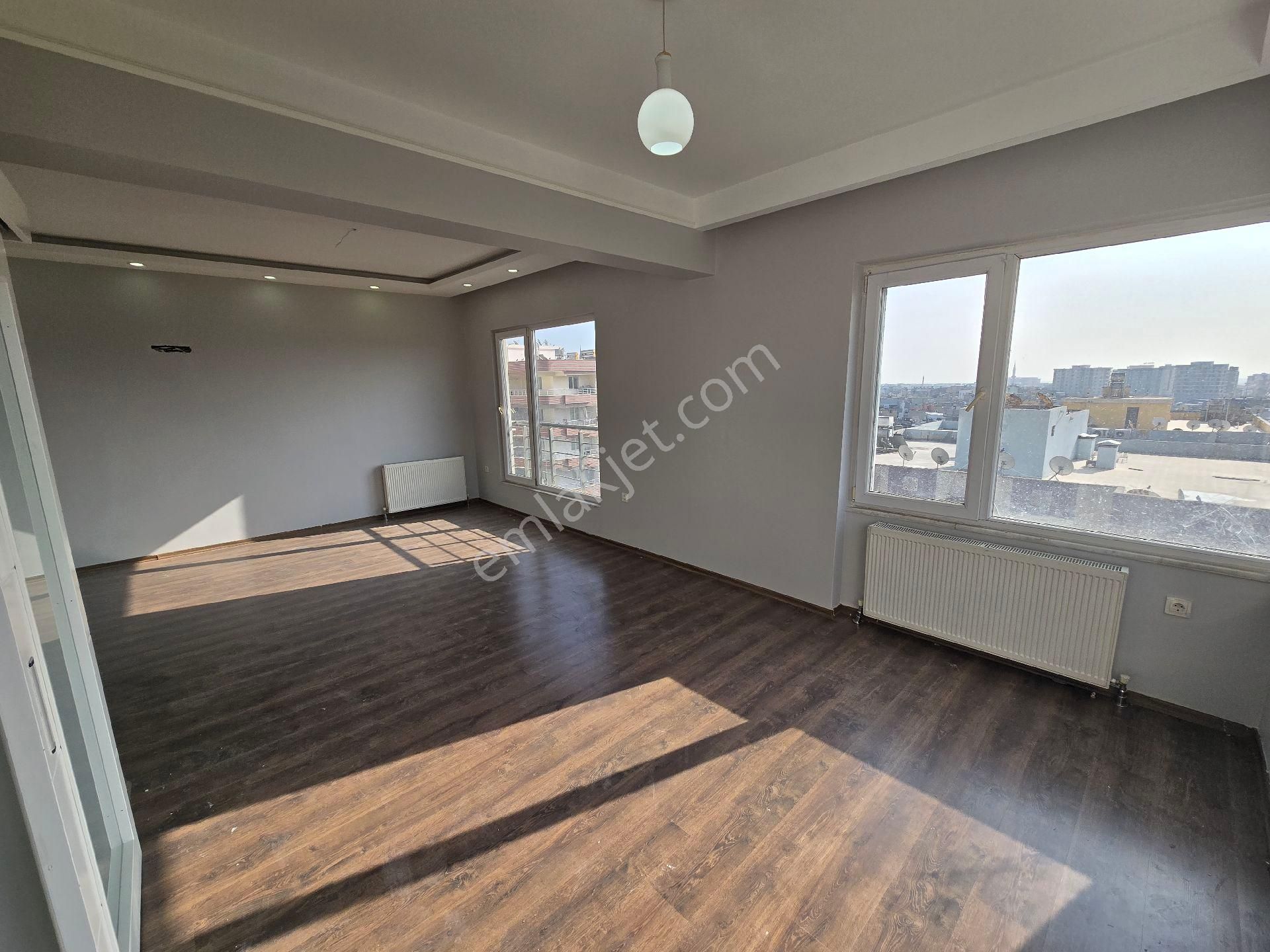 Tema Yeşil Vadi Evlerinde Kapalı Otopark,güvenlikli 4+1 Geniş Kiralık Daire - Görsel 5