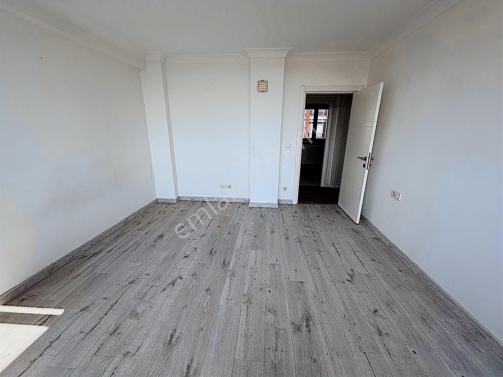Yaylada Merkezi Konumda Kiralık 2+1 Daire - Görsel 16