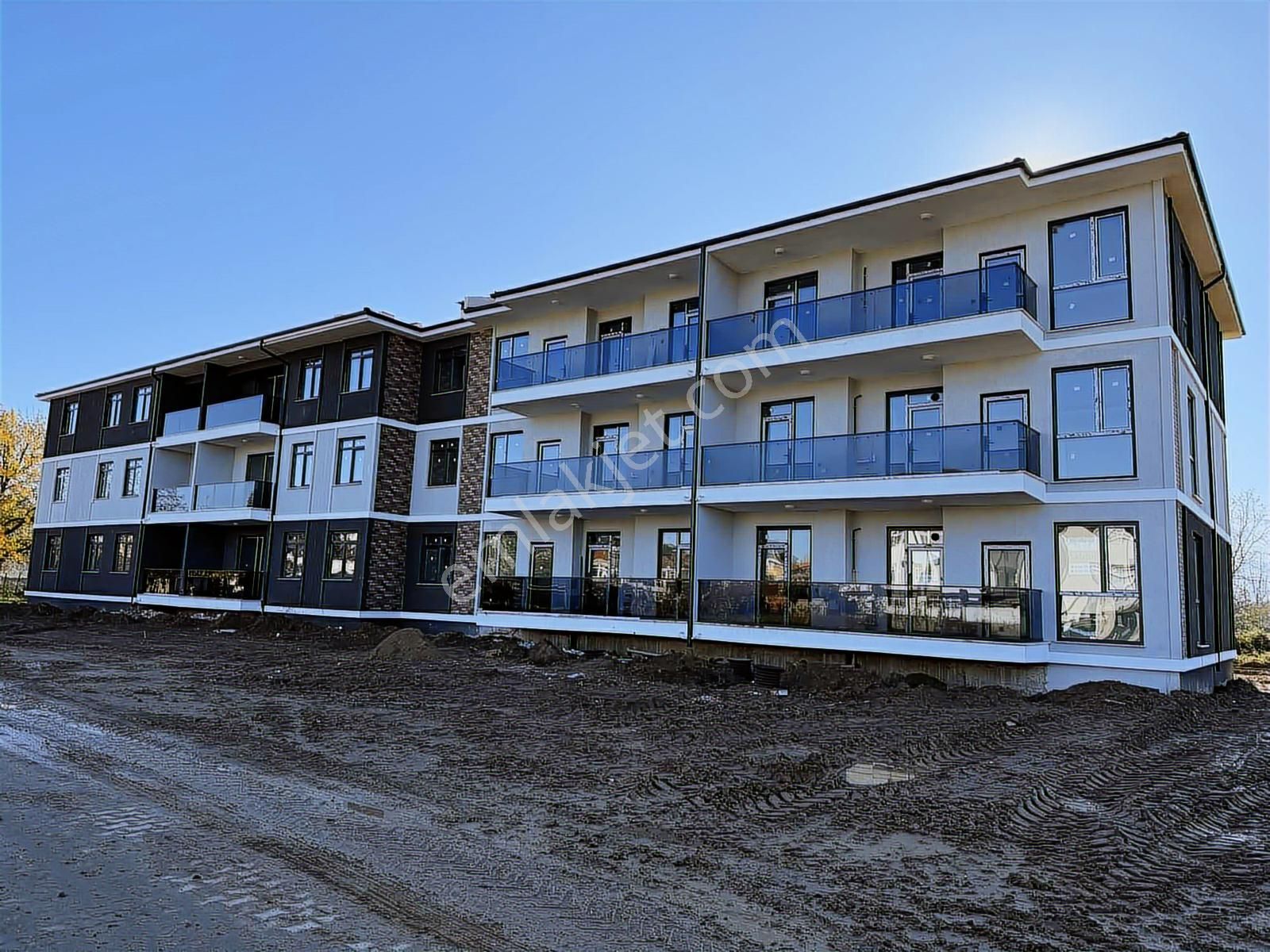 Tapu54 | Arifiye Aşağıkirazca Mah. Satılık 3+1 Daire - Görsel 15