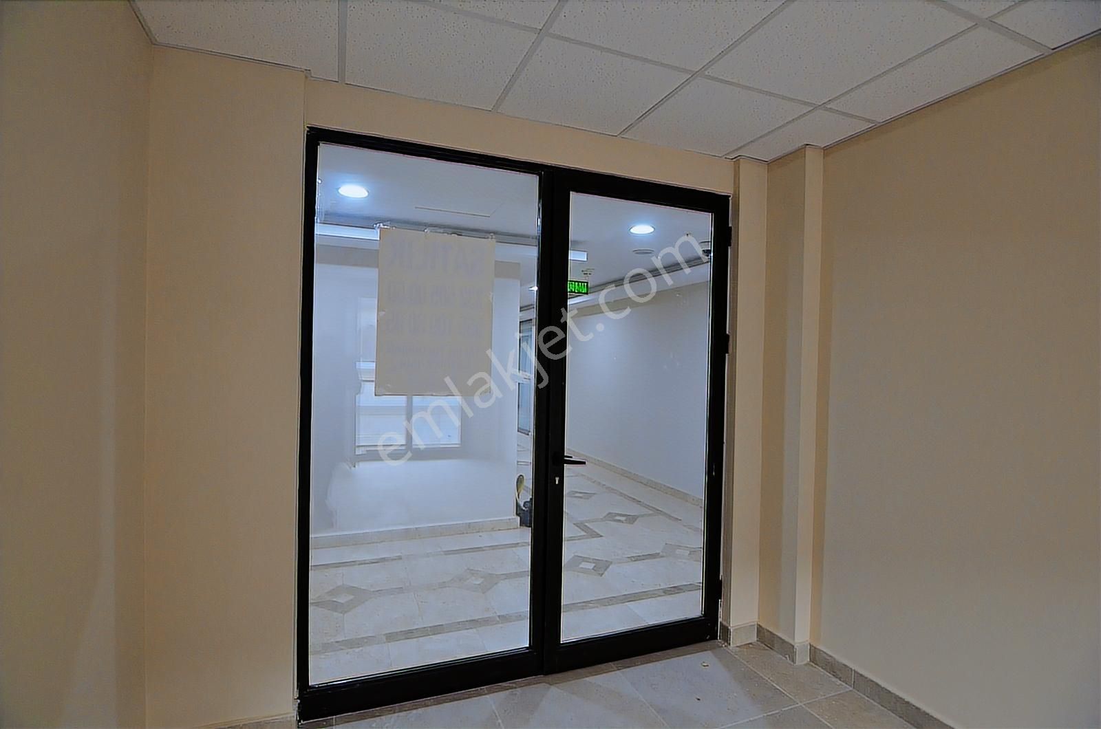 Talha Tozduman'dan Mevlana T. Yanı Satılık 15m2 İşyeri Arç Tkslı - Görsel 13