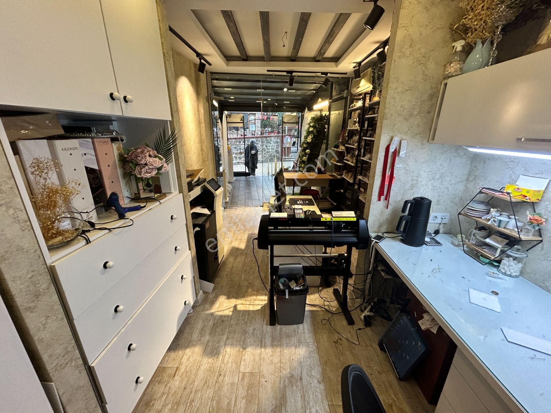 Meydanda Devren Kiralık 60 M2 Fırsat İşyeri - Görsel 19