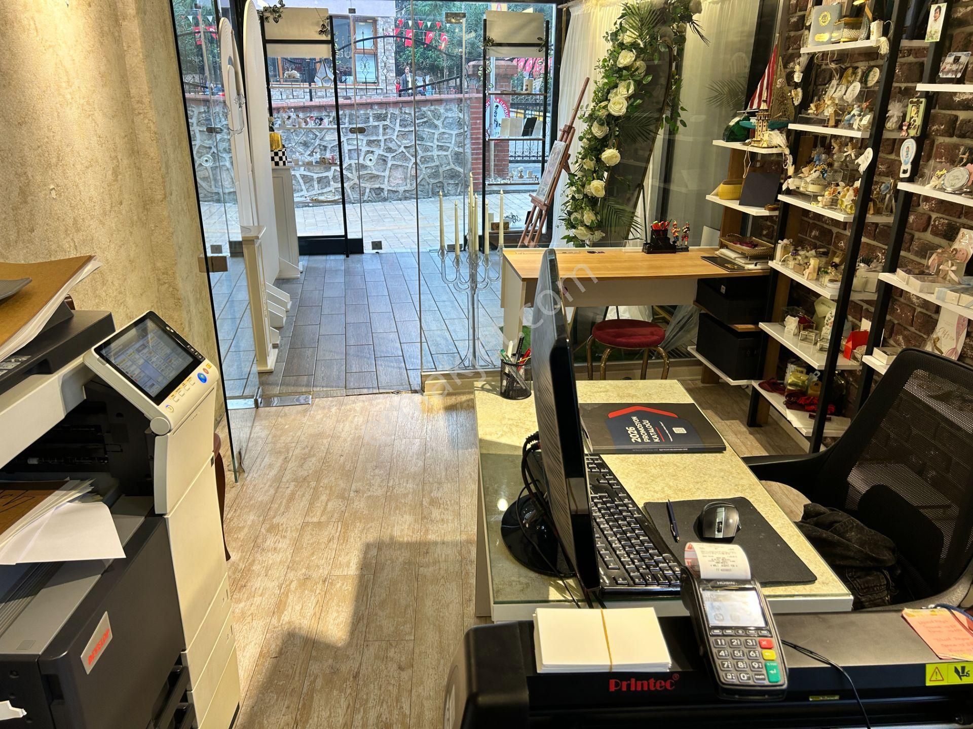 Meydanda Devren Kiralık 60 M2 Fırsat İşyeri - Görsel 15