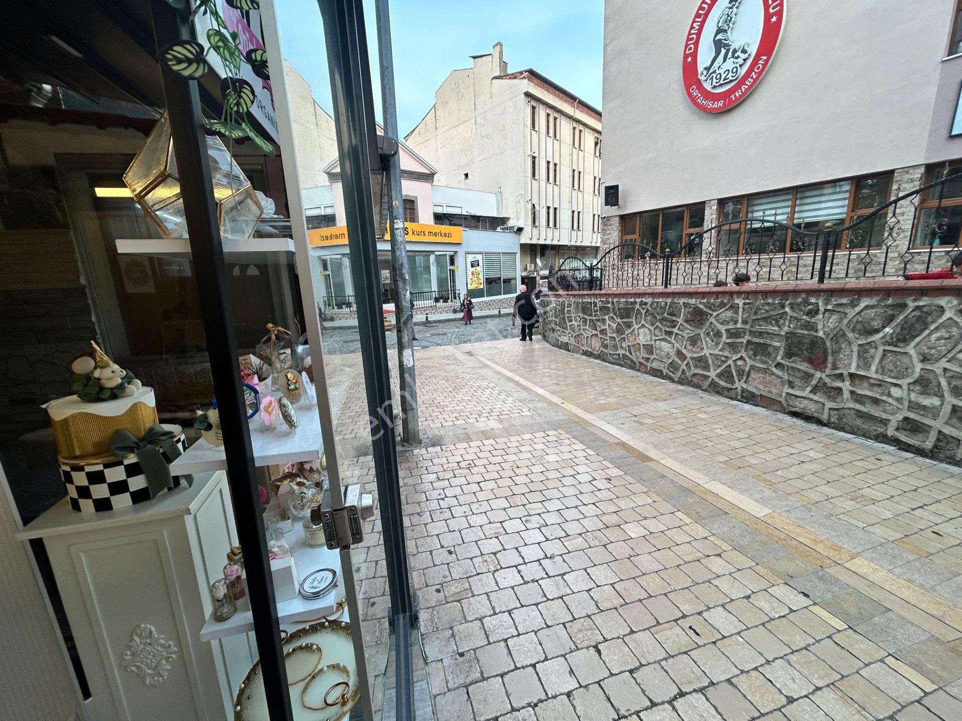 Meydanda Devren Kiralık 60 M2 Fırsat İşyeri - Görsel 21