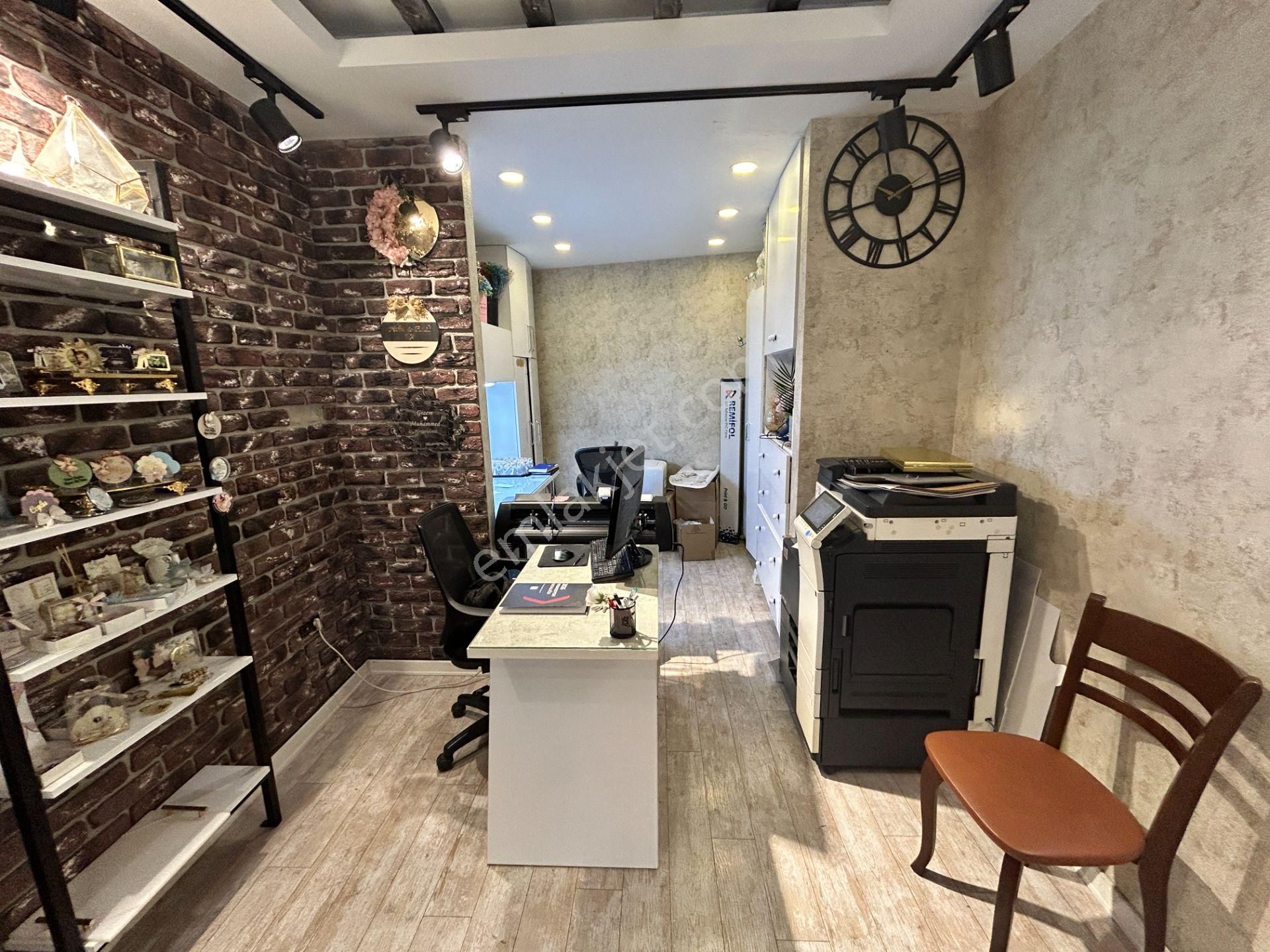 Meydanda Devren Kiralık 60 M2 Fırsat İşyeri - Görsel 16