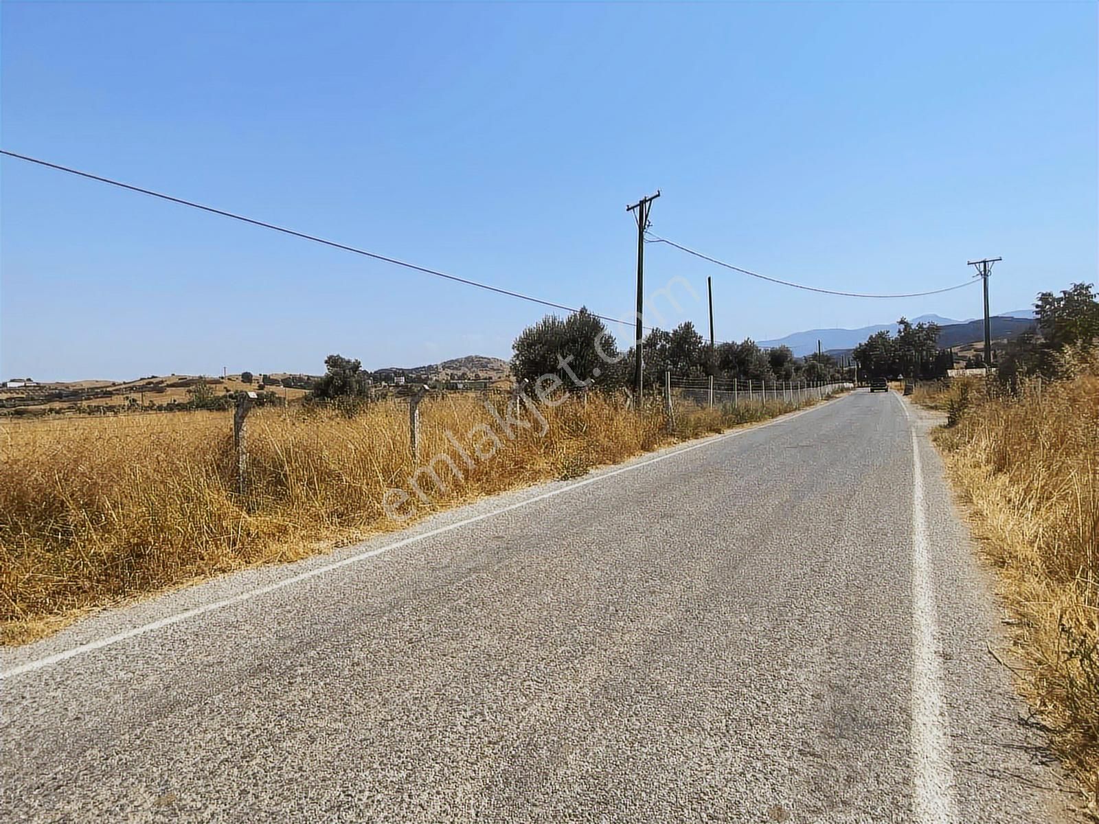 Akar Emlaktan Satılık Tarla Yola Sıfır - Görsel 10