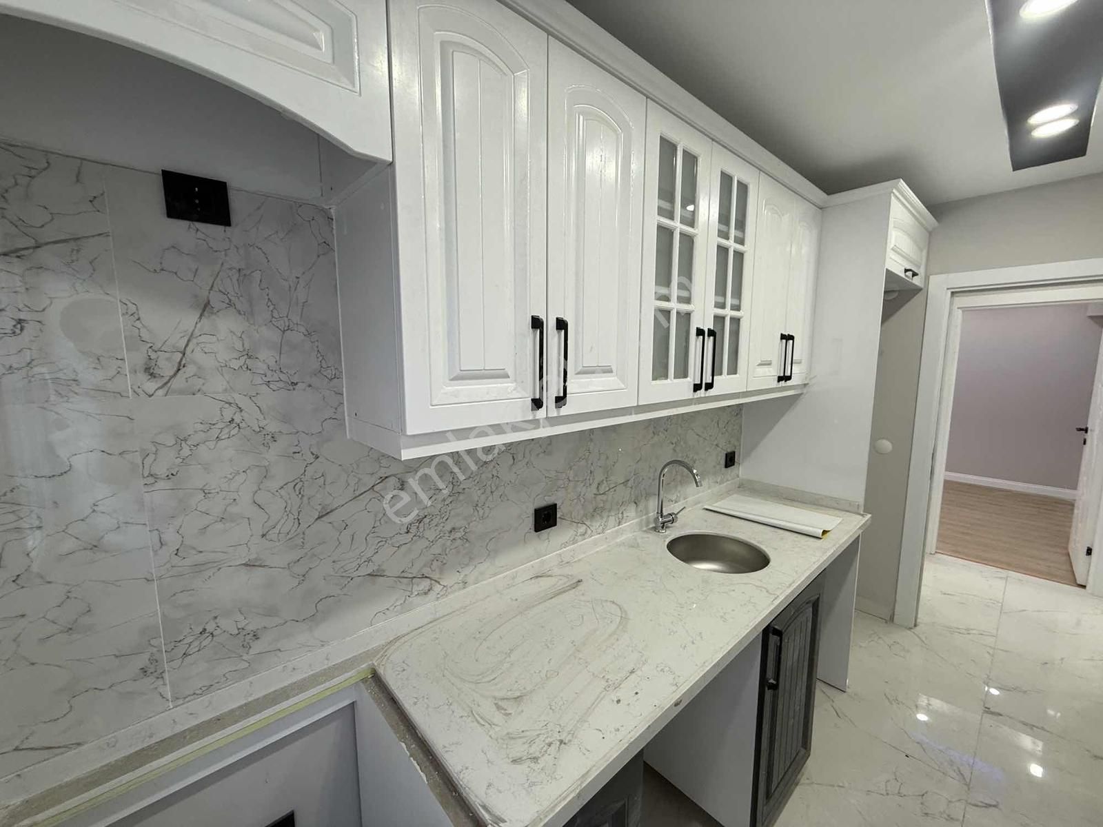 Atakent Mah. Satılık 2+1 Güney 90m2 Mükemmel Konumda Giriş Daire - Görsel 21