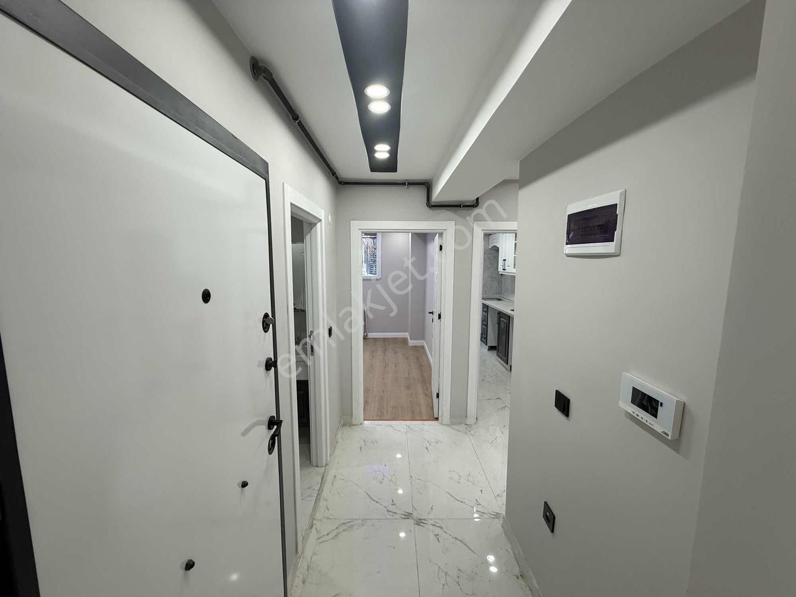 Atakent Mah. Satılık 2+1 Güney 90m2 Mükemmel Konumda Giriş Daire - Görsel 2