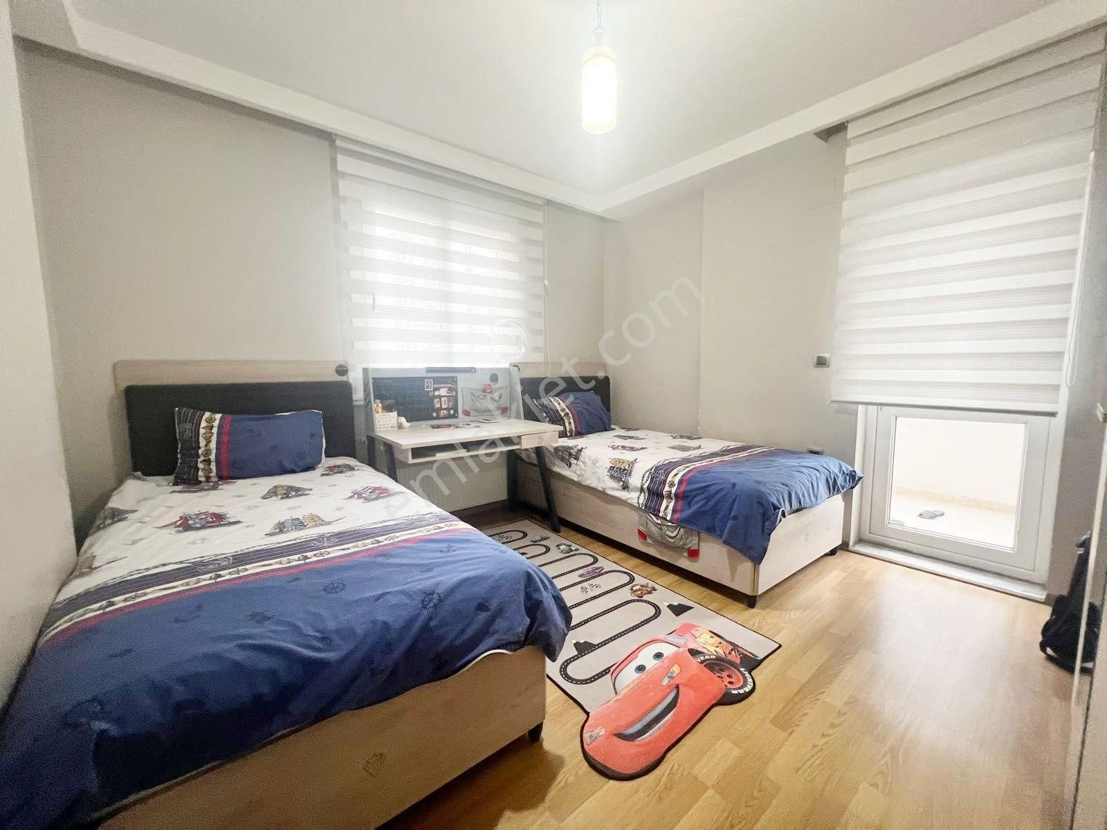 Adana Çukurova Huzurevleri Mahallesinde Kapalı Mutfaklı 10 Yaşında Geniş 3+1 - Görsel 5