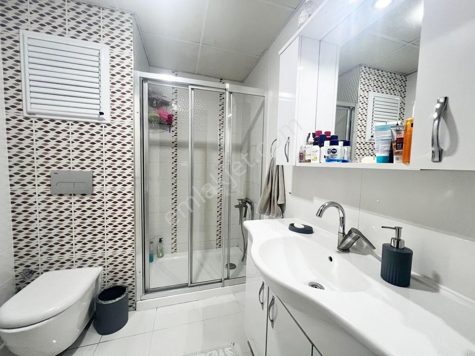 Adana Çukurova Huzurevleri Mahallesinde Kapalı Mutfaklı 10 Yaşında Geniş 3+1 - Görsel 20