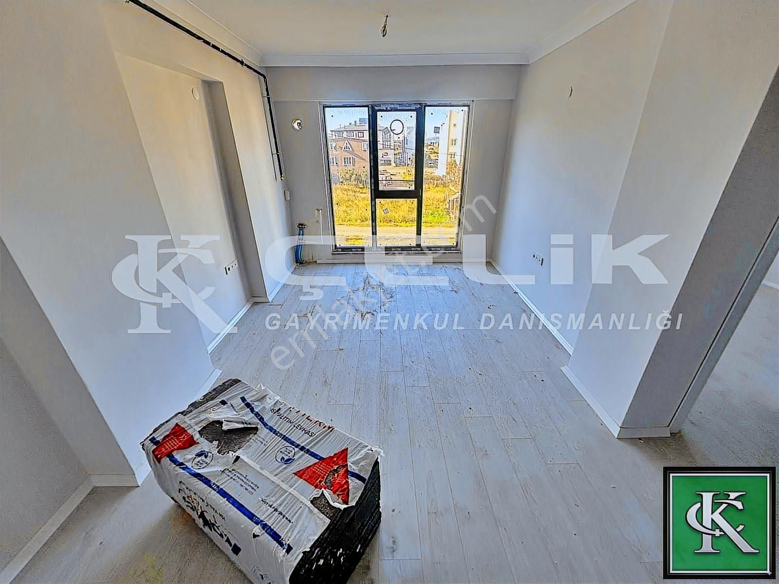 Çelik'ten Erdek Caddesinde 1+1 Arakat Kupon Acil Satılık Daire!! - Görsel 8