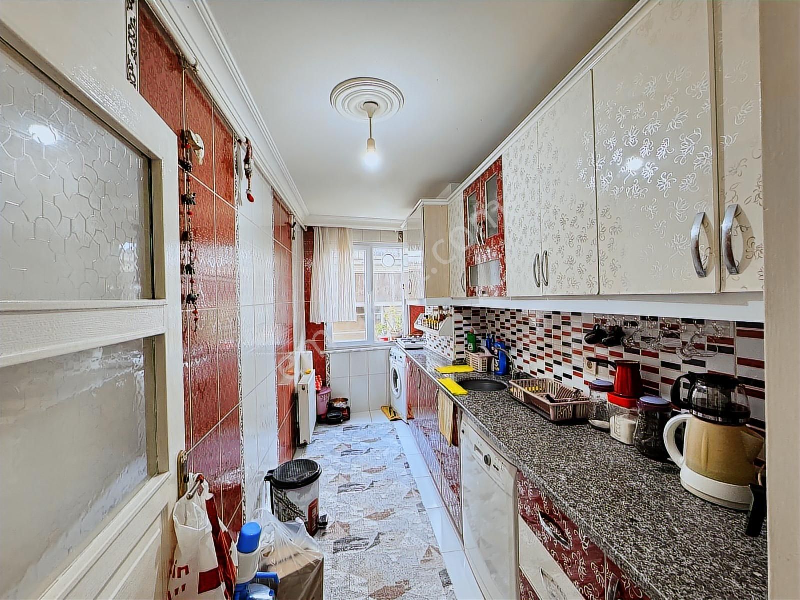 Acil Gaziosmanpaşa'da Merkezi Konumda Geniş 2+1 Arakat Daire!! - Görsel 8