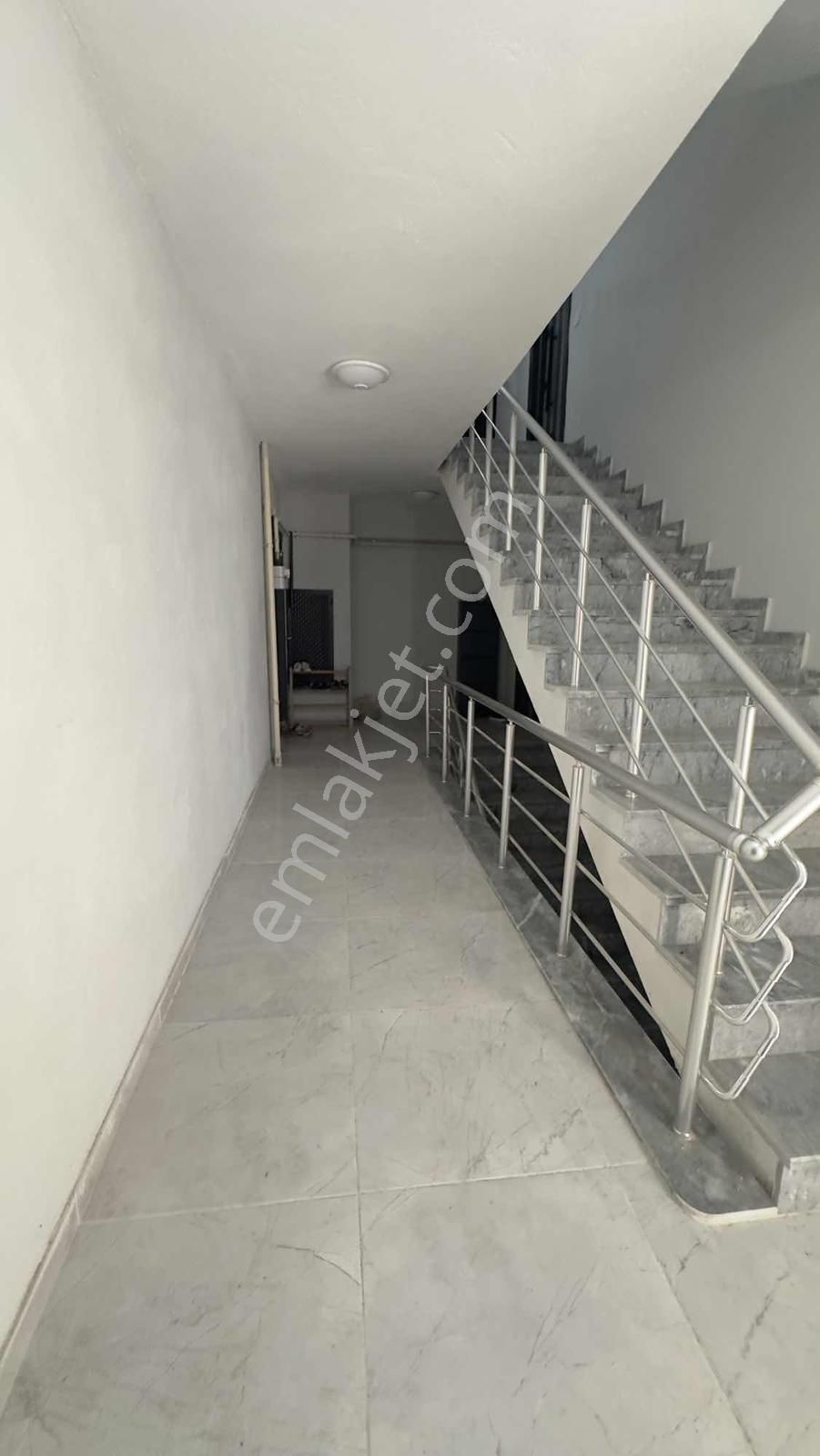 Yön Group'tan 1+1 Ara Kat Satılık Daire - Görsel 22