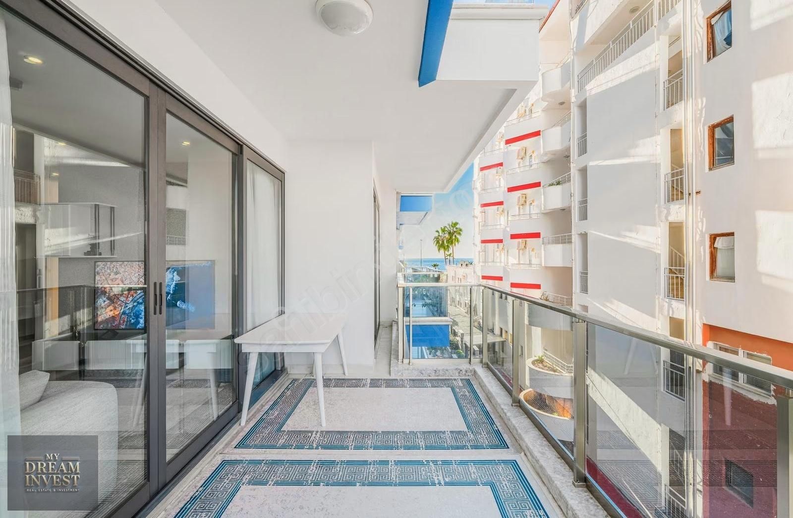 Konak Twin Towers Deniz Manzaralı 2+1 Daire - Görsel 13