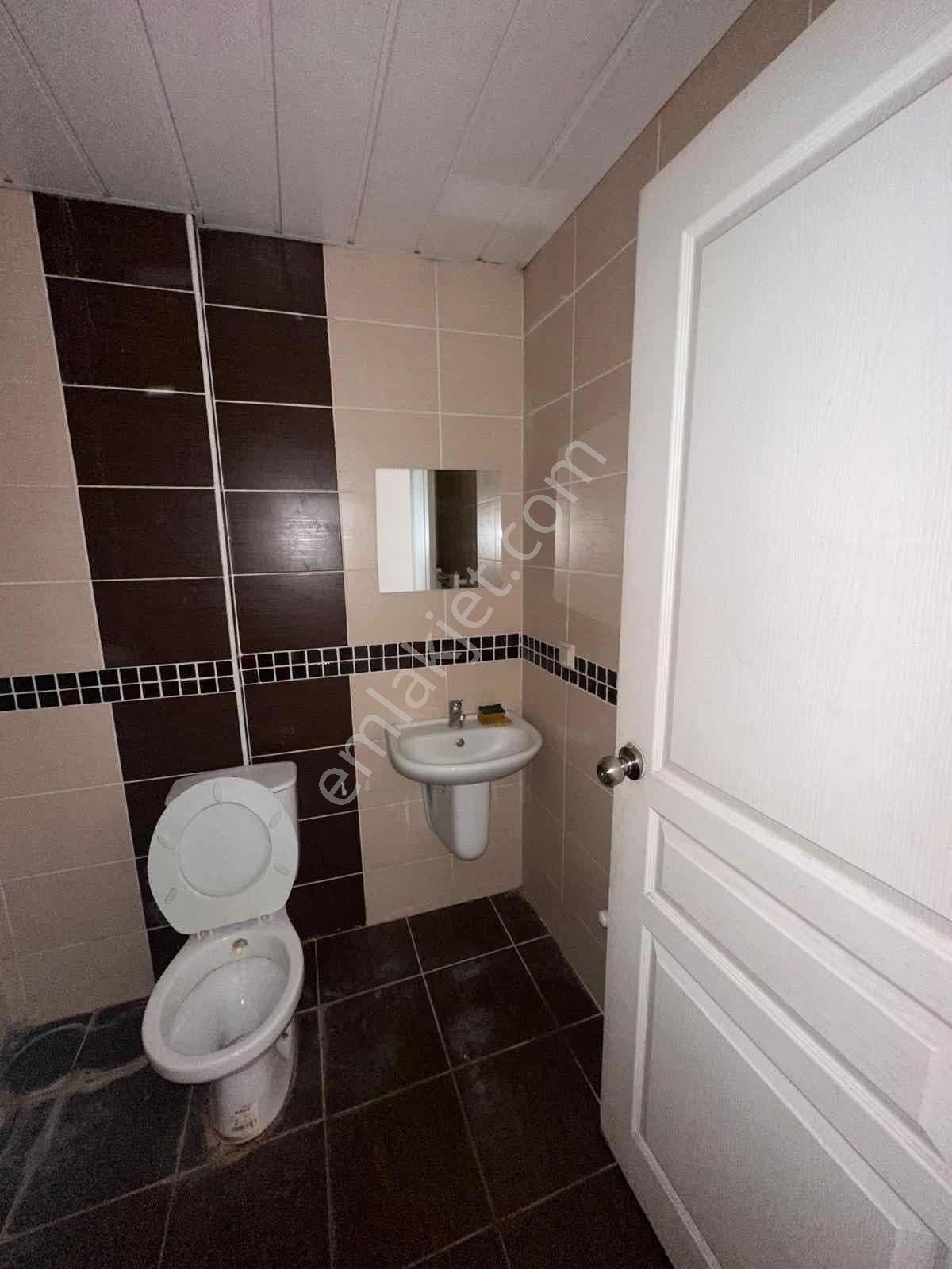 Eskibağlar Mahallesi Collesium Yakını Eşyalı Kiralık 1+0 Daire - Görsel 13