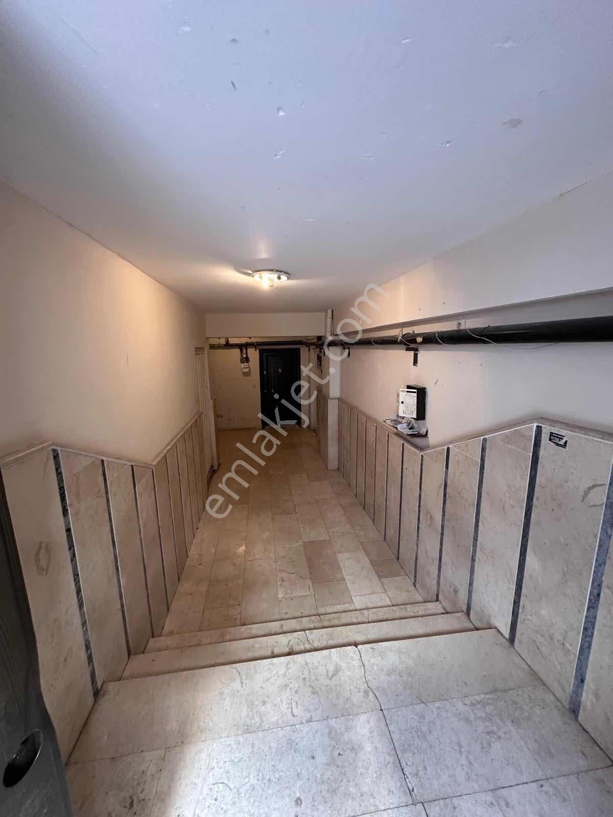 Eskibağlar Mahallesi Collesium Yakını Eşyalı Kiralık 1+0 Daire - Görsel 4