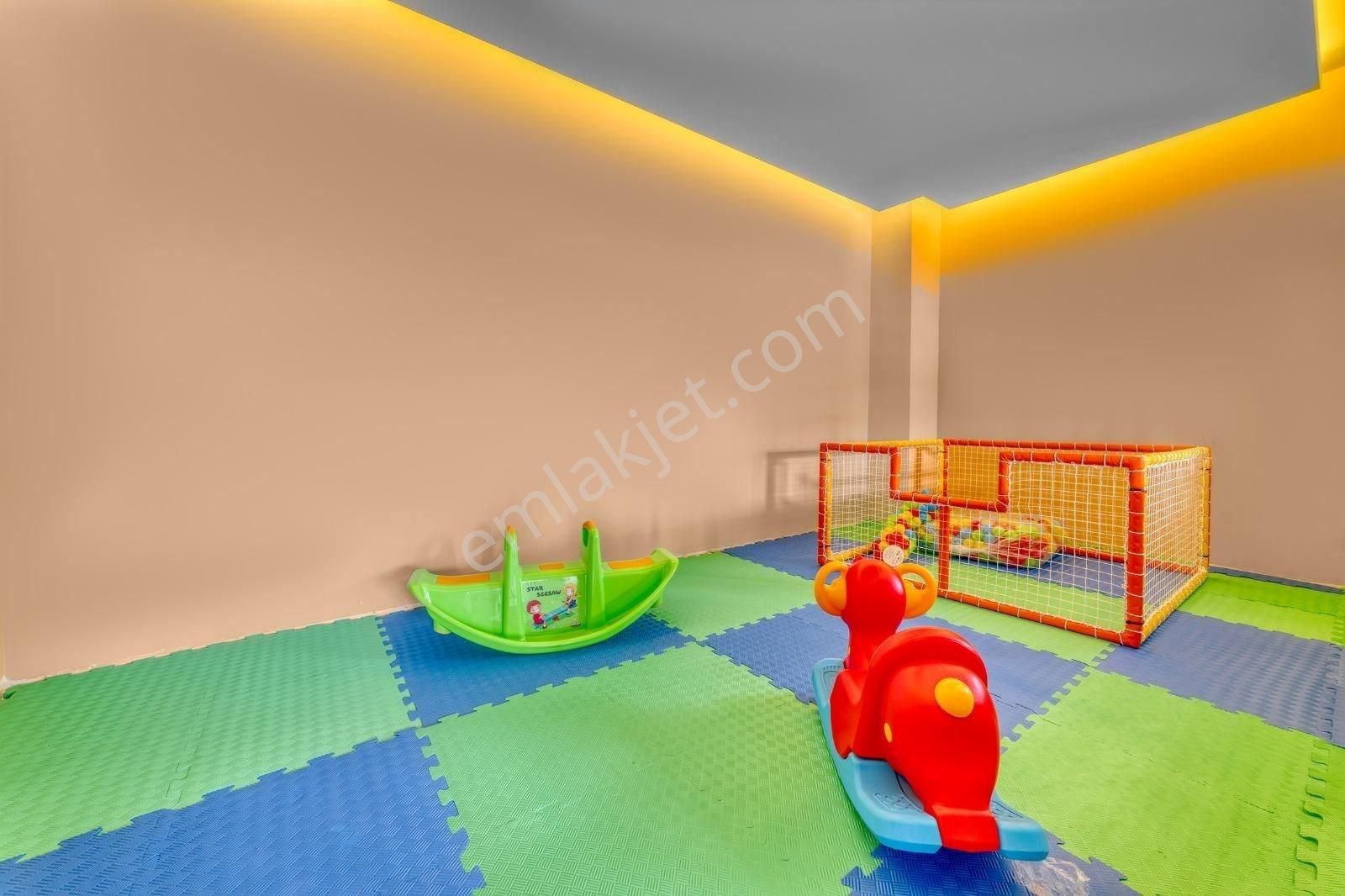 Avsallar’da Havuz Manzaralı Satılık 1+1 Daire - Görsel 18