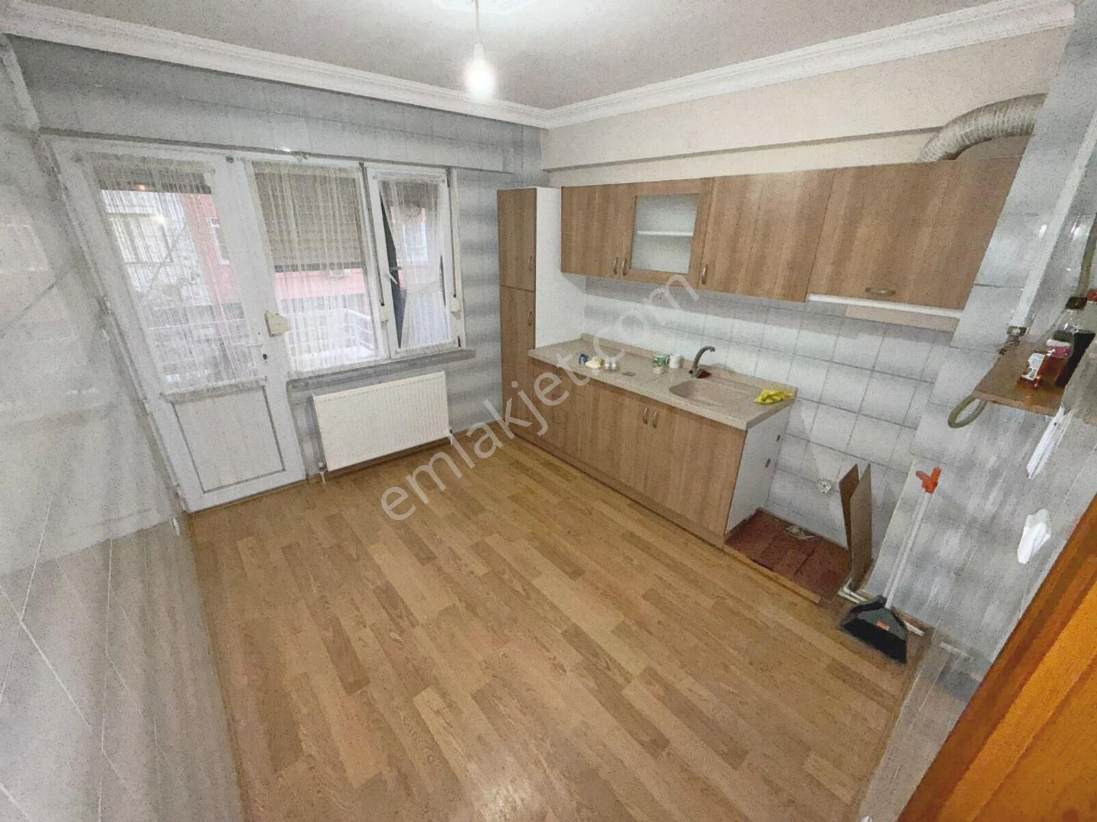 🟢 Güç'ten Altınkum'da Denize 100m Ön Cephe Ara Kat Kombili Kiralık 2+1 Daire - Görsel 2