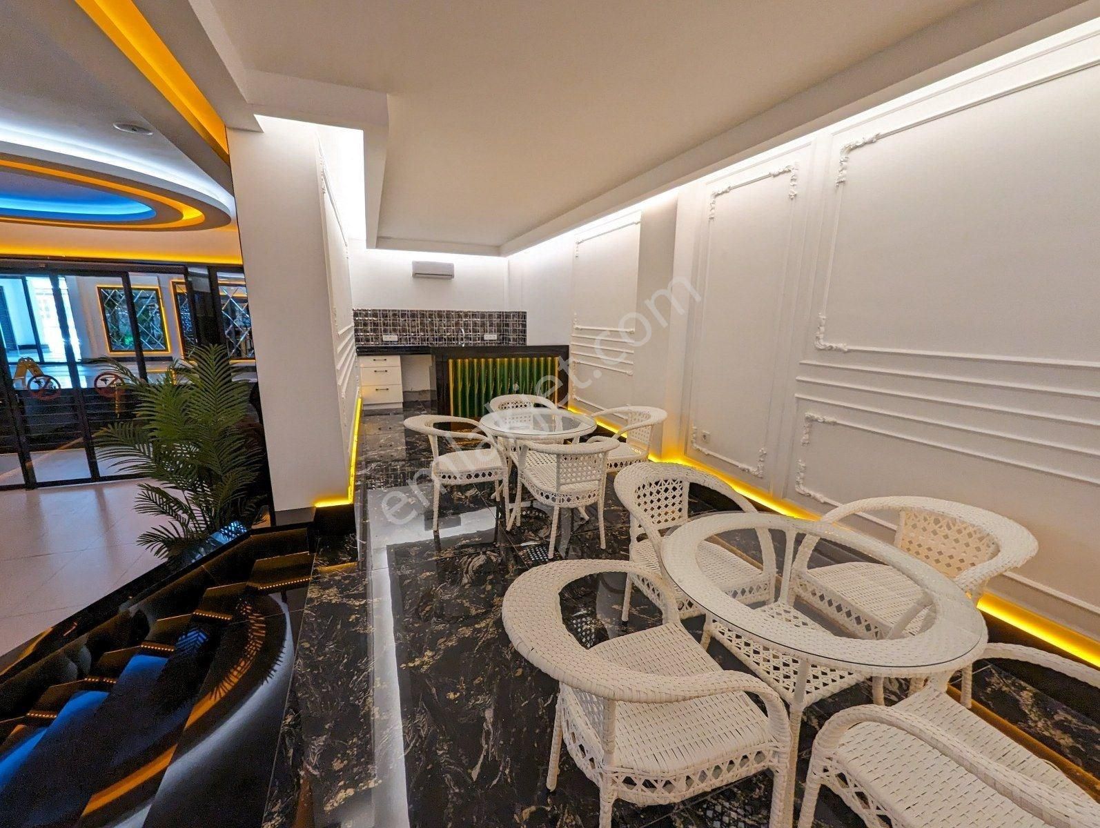 Mahmutlar Ticaret Kompleksi'nde Satılık 1+1 Daire - Görsel 8