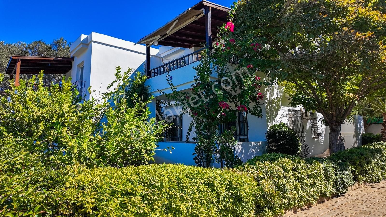 Torba'da Site İçi Bağımsız Girişli Denize Yakın 2 Adet 2+1 Daire - Görsel 24