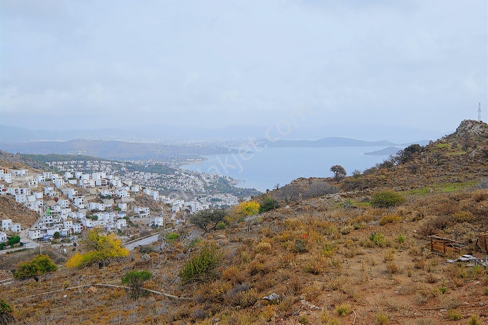 Bodrum Yahşi'de Deniz Manzaralı Üst Dubleks - Görsel 23